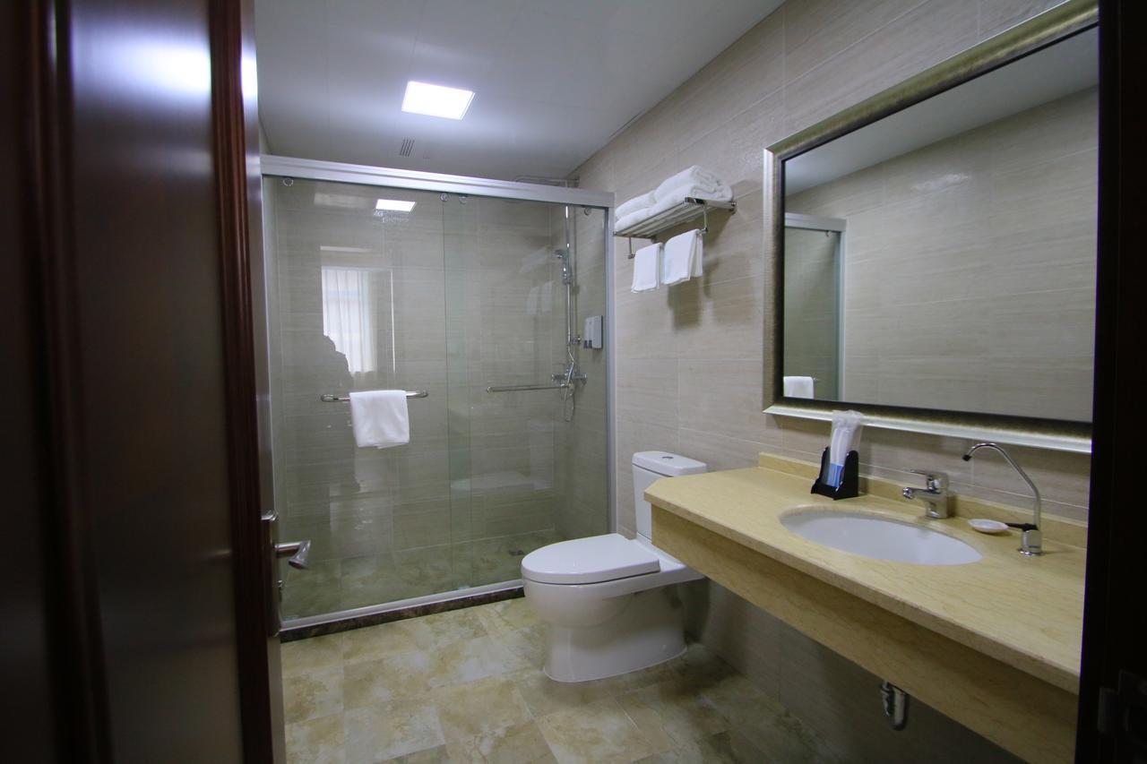 Jinjiang Select Airport Town Chuannanfeng Road