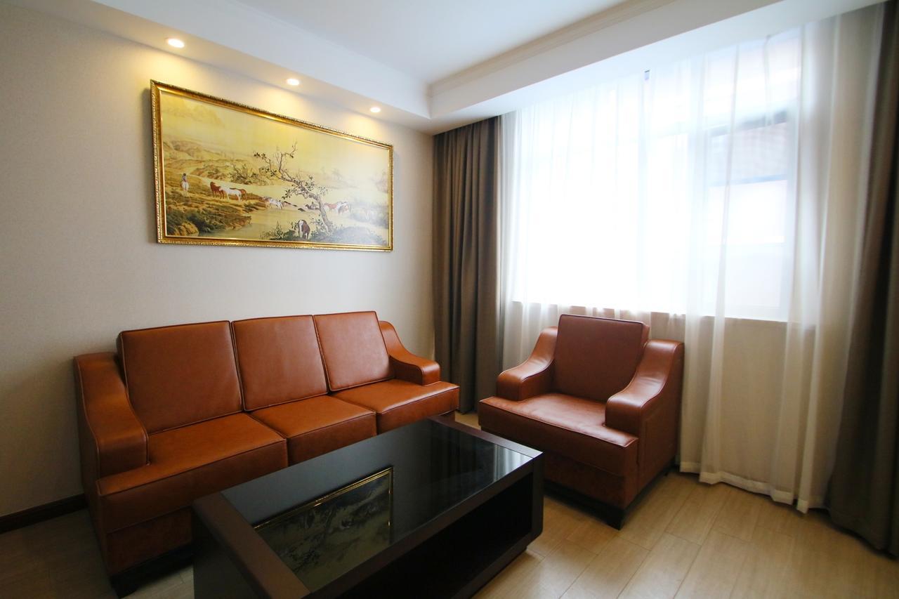 Hotel Jinjiang Select Airport Town Chuannanfeng Road 3*