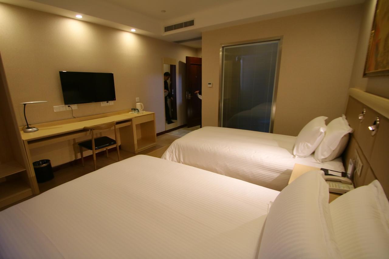 Jinjiang Select Airport Town Chuannanfeng Road 3* Shanghai